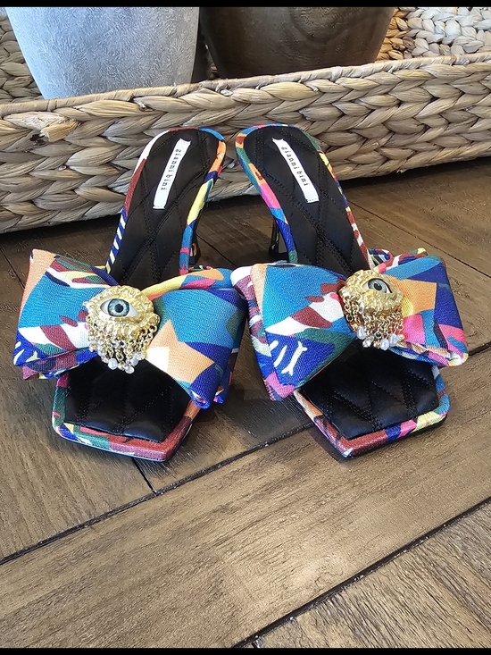 Gianni Bini Shoes - Gianni Bini Multicolor Bow Slide Sandals w/Gold Eye Accent Women's Sz 7.5